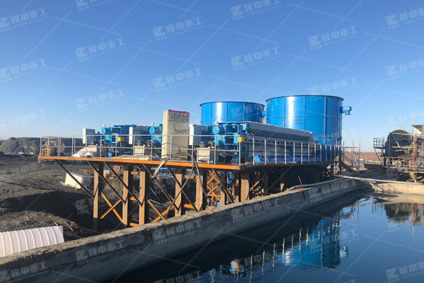 帶式污泥壓濾機(jī)運(yùn)行過(guò)程中要注意哪些控制操作？