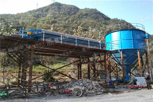 污泥壓濾機(jī)多少錢(qián)？影響壓濾機(jī)價(jià)格因素這幾點(diǎn)有決定性因素
